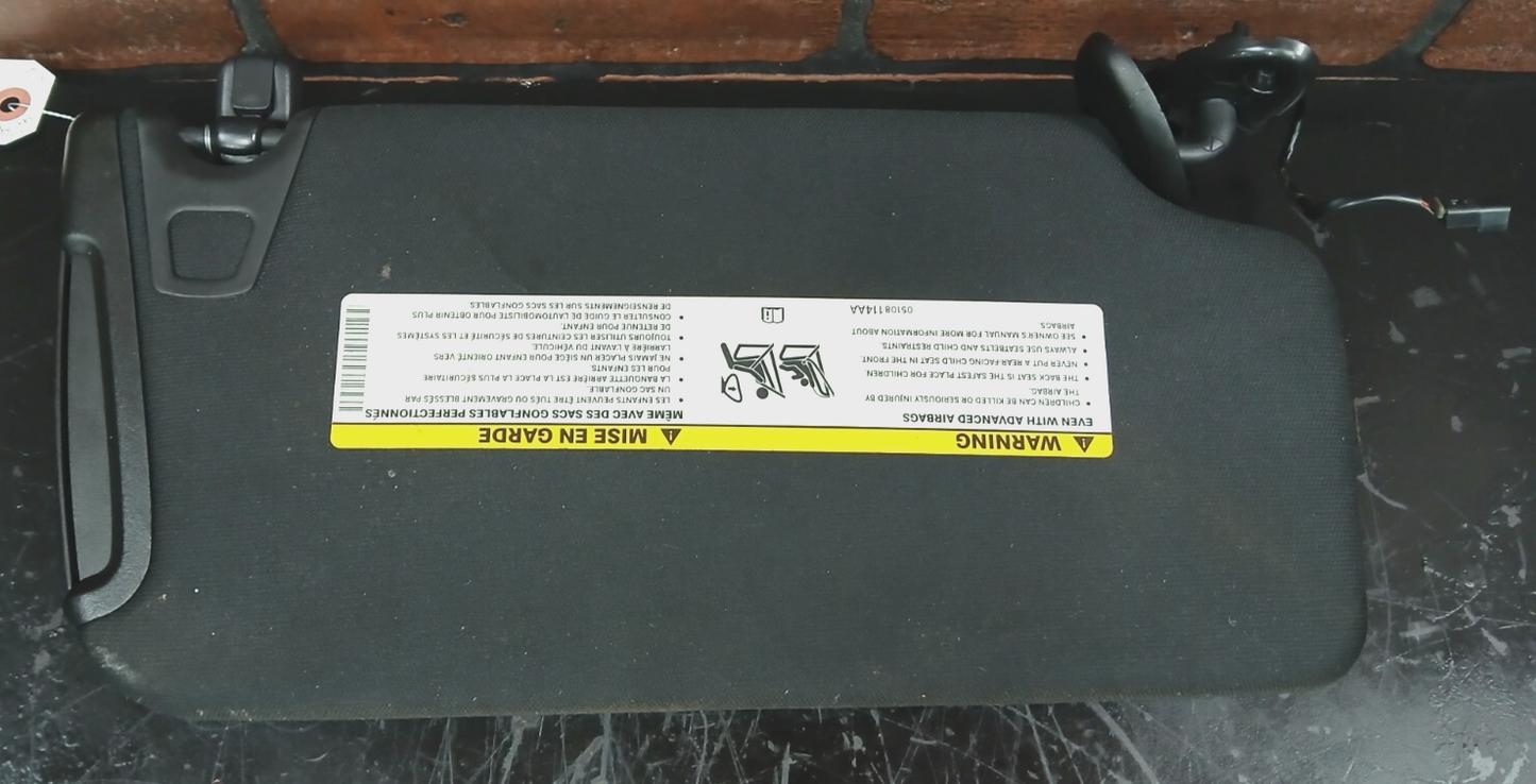 2015-2019 Dodge Charger Passenger RH Side Black Extendable Slider Sun Visor OEM