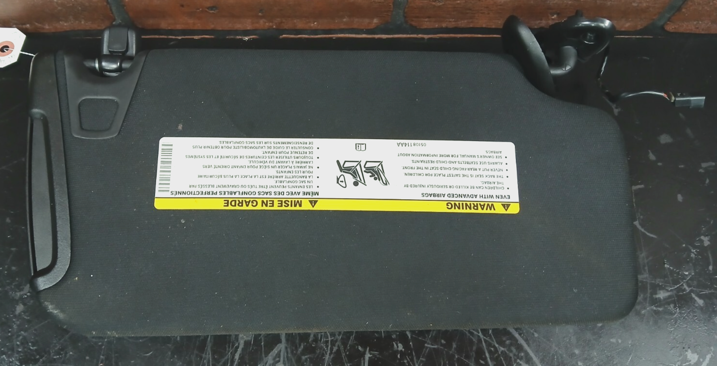 2015-2019 Dodge Charger Passenger RH Side Black Extendable Slider Sun Visor OEM