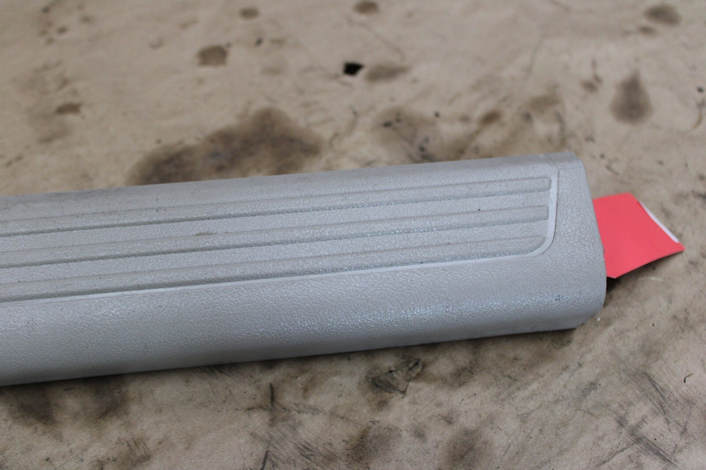 2005-2010 Magnum 300 Charger Front Passenger RH Door Cowl Side Scuff Plate Trim