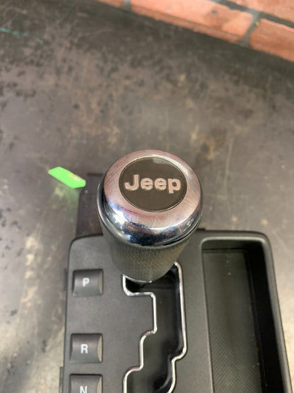 2009-2010 Jeep Grand Cherokee SRT8 SRT Automatic Transmission Shift Lever OEM