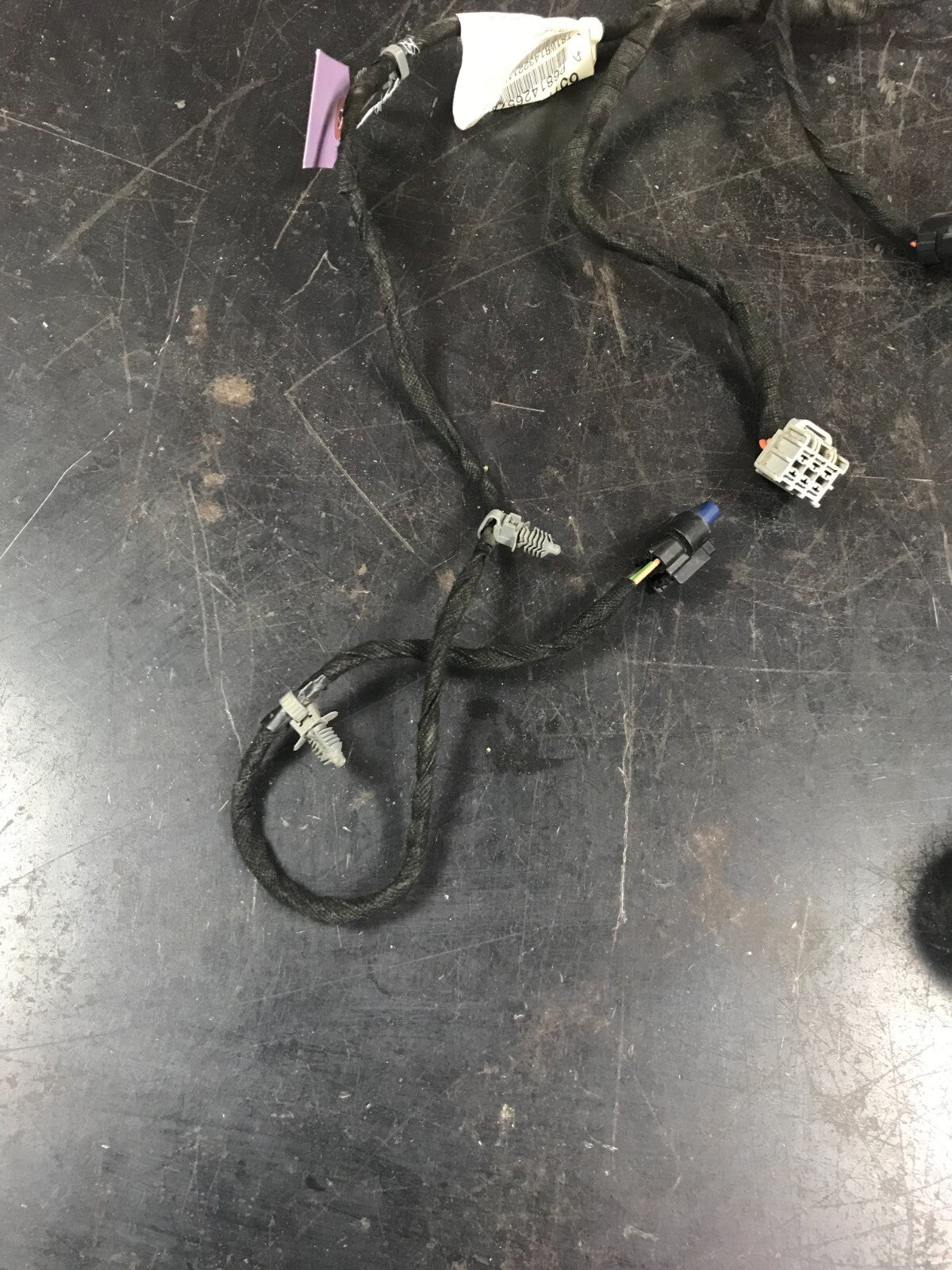 2013 Dodge Dart Rear Door Wire Wiring Harness 68142657AF Good Condition