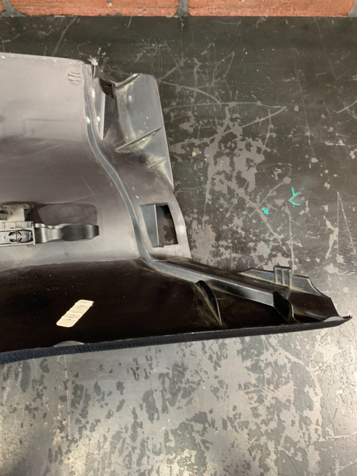 2012-2013 Jeep Grand Cherokee Rear Right D-Pillar Trim Piece OEM 1TX98DX9AB