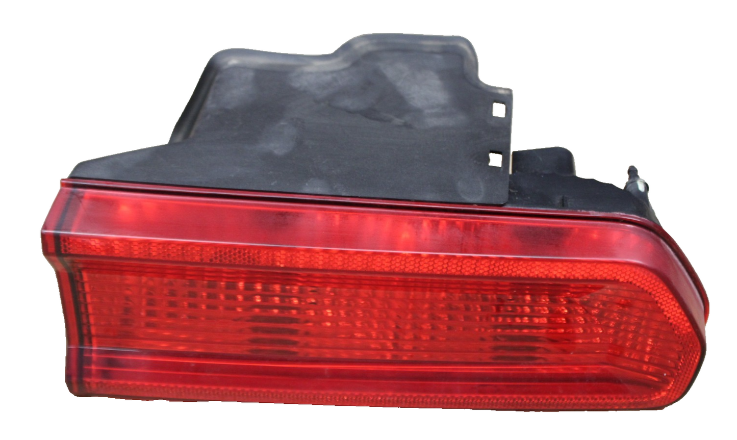 2008-2014 Dodge Challenger SRT8 Passenger RH Right Side Tail Light Taillight OEM