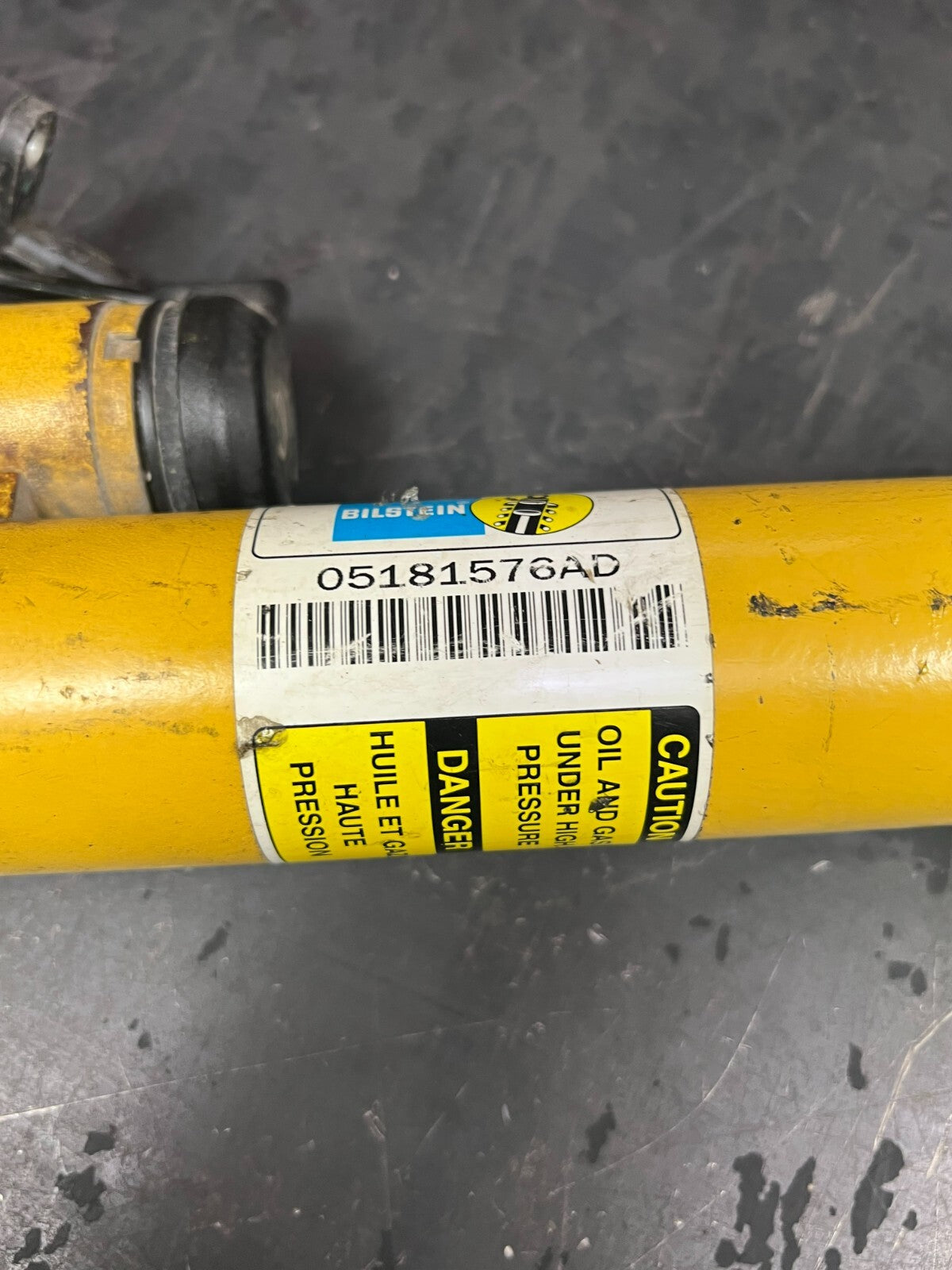 12-22 Challenger SRT8 392 OEM Right Rear Adjustable Bilstein Shock 05181576AD