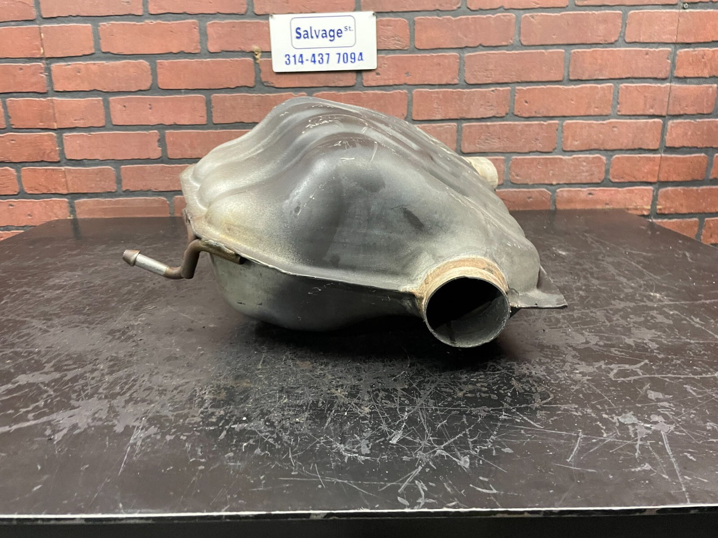 12-21 Jeep Grand Cherokee SRT Rear Right Passenger Exhaust Muffler Resonator OEM