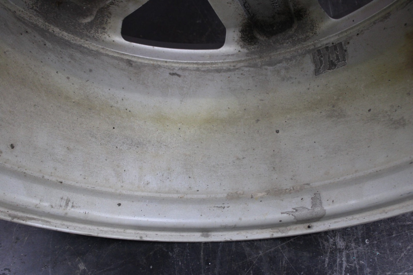 2007-2010 SATURN OUTLOOK /GMC ACADIA  18" ALUMINUM WHEEL RIM OEM 9595825 18x7.5