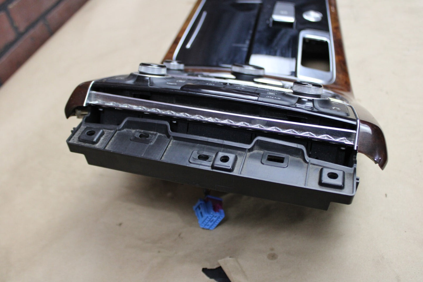 2011-2018 Audi A8 Front Floor Central Console HVAC Trim Bezel OEM 4H0 971 641 E
