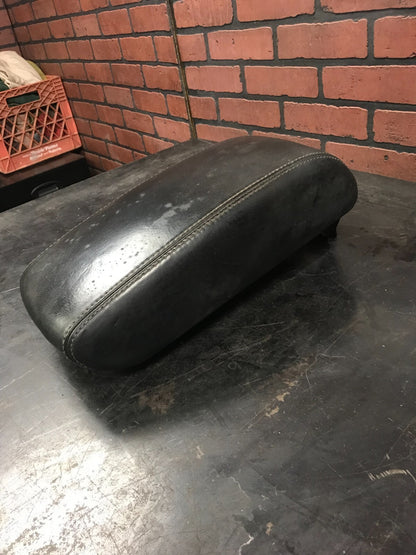 2011-2013 Jeep Grand Cherokee SRT Center Console Leather Lid Armrest X85004513BL