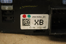 08-11 Suburban 1500 Yukon Escalade Interior Cabin Fuse Box Relay OEM 25815391_01