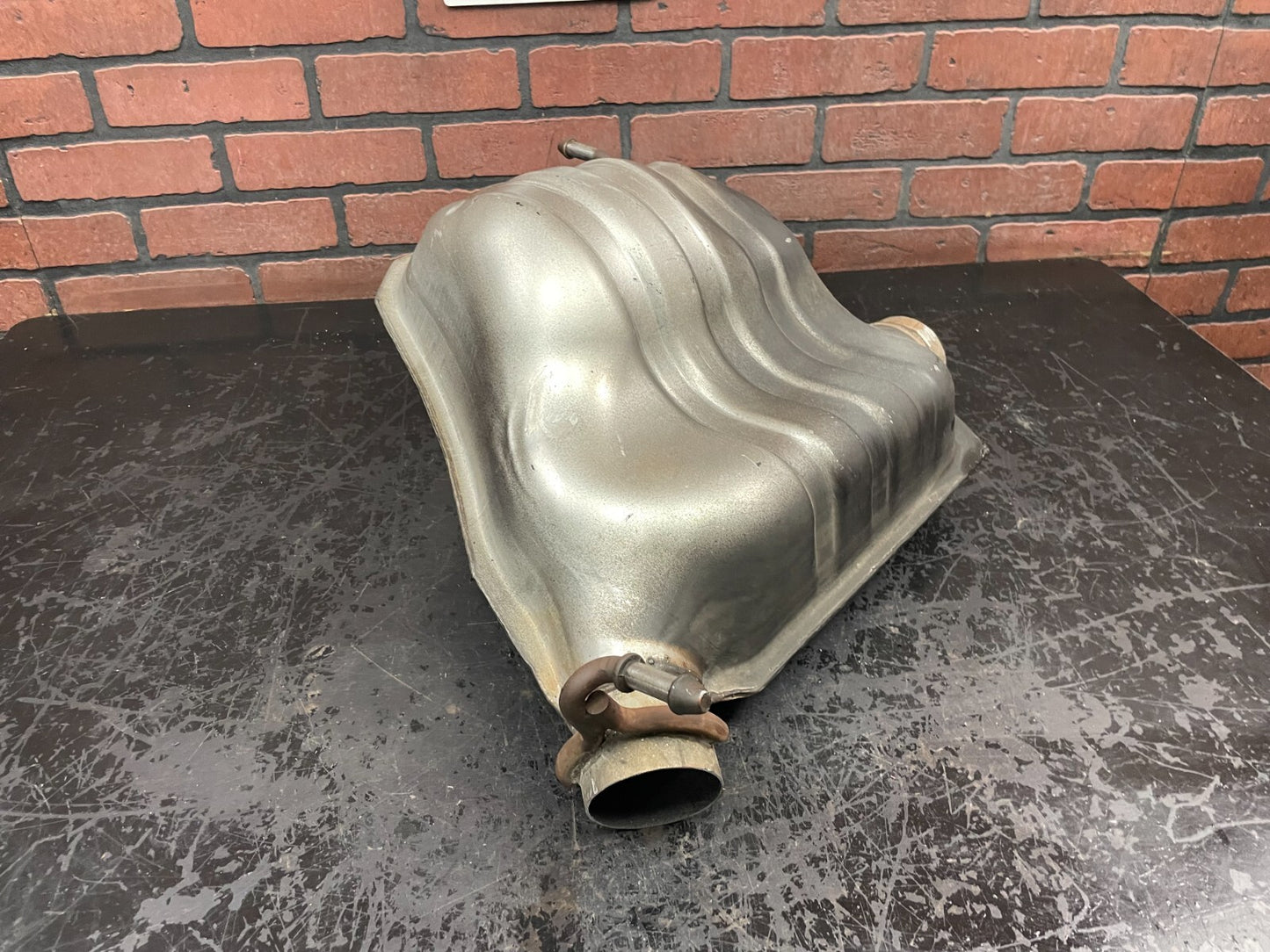 12-21 Jeep Grand Cherokee SRT Rear Right Passenger Exhaust Muffler Resonator OEM