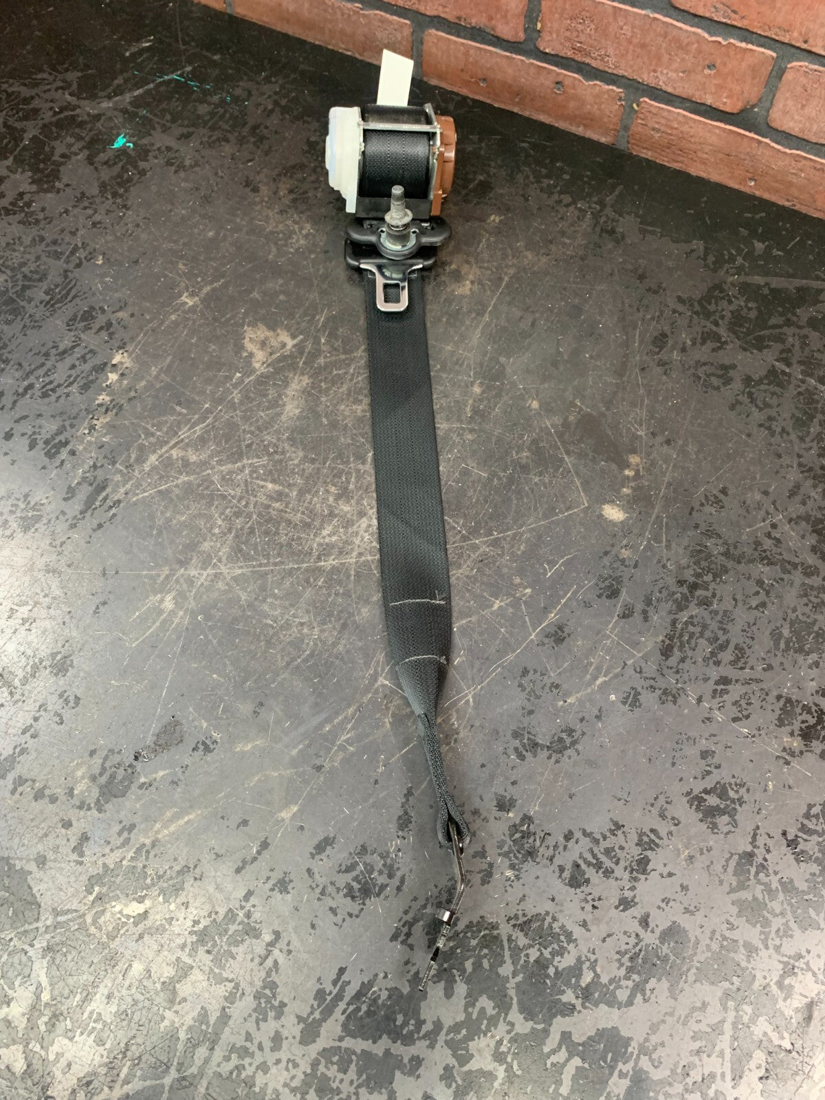 2011-2018 Seat Belt Safety Driver Side Rear Jeep Grand Cherokee P1GE13DX9AE