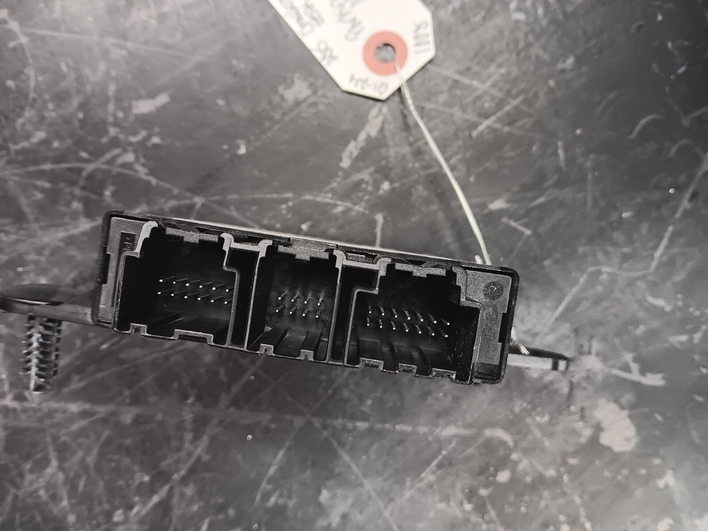 2015-2016 Dodge Challenger Charger Parking Park Assist Control Module 68170046ae