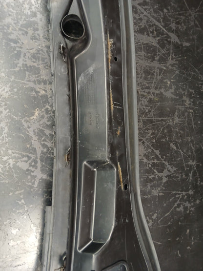 2005-2010 Charger Magnum 300 Exterior Windshield Defroster Cowl Panel 04805834ac