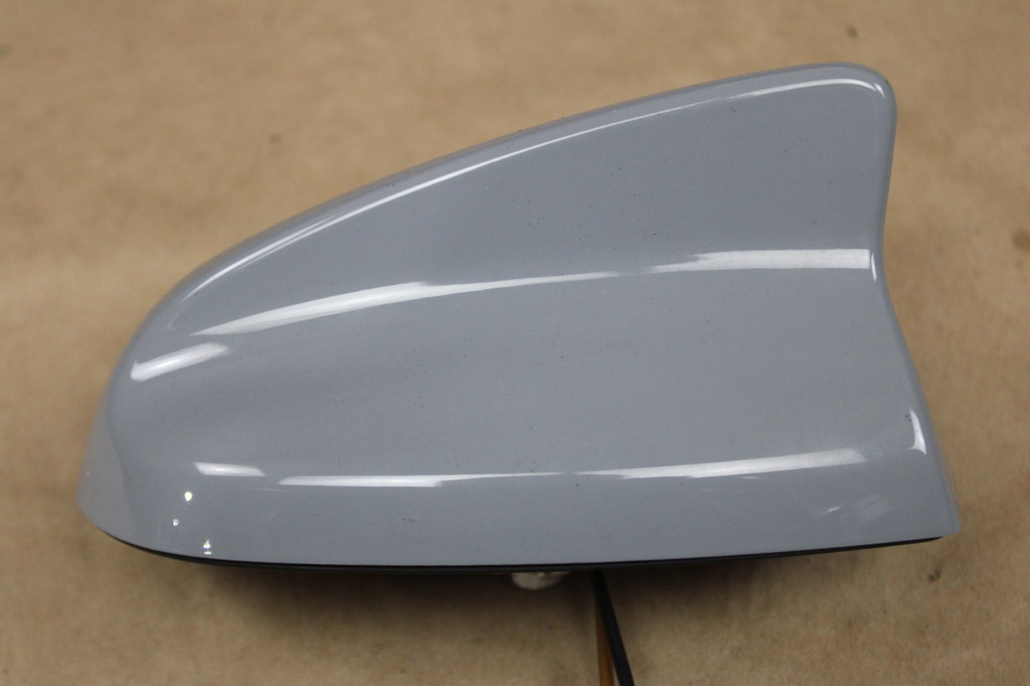 17-23 CHARGER ROOF RADIO STEREO GPS NAVIGATION SHARK FIN ANTENNA 68281281AA