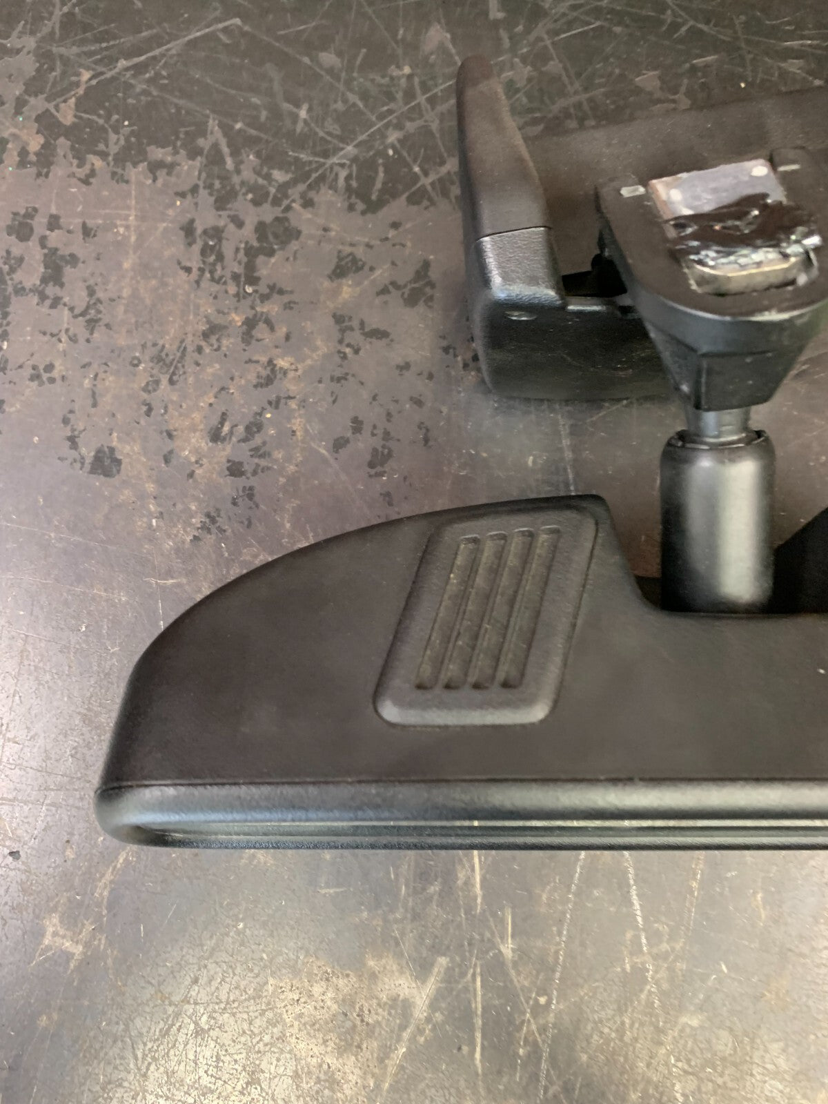 2008-2010 Jeep Grand Cherokee Mopar Auto Dim Rear View Mirror 55079778ad-