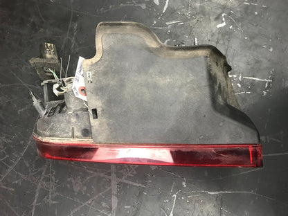 2009-2014 Dodge Challenger SRT Rear Tail Light Assembly Set 05028780, 05028781