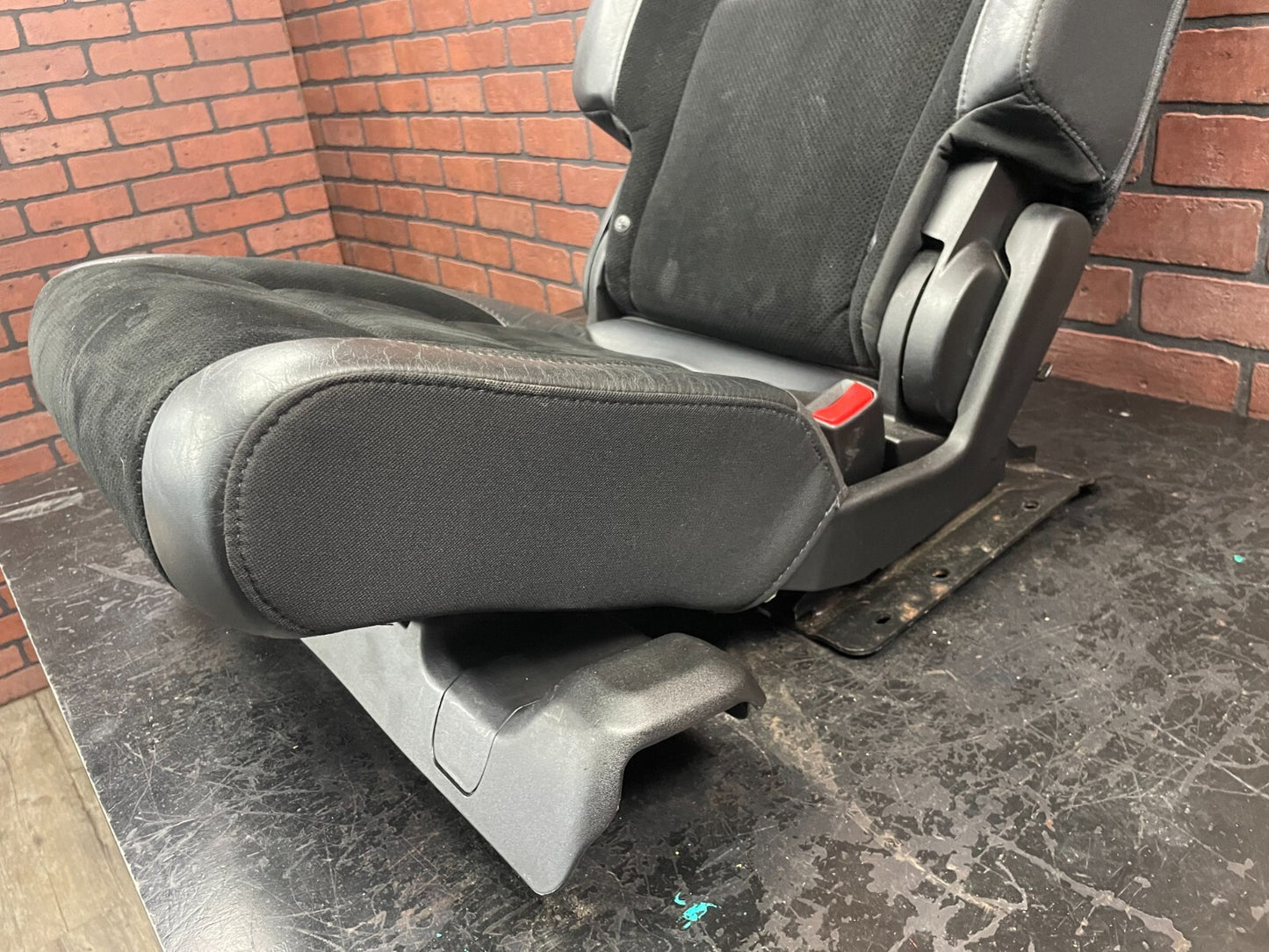 2011-2013 Jeep Grand Cherokee SRT8 Right Rear Seat Assembly Heated Black Suede