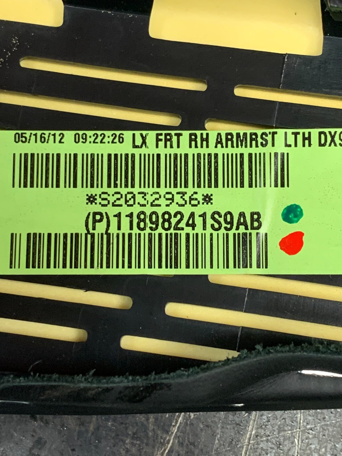 15-23 Dodge Challenger SRT OEM RH Right Passenger Side Door Armrest OEM.