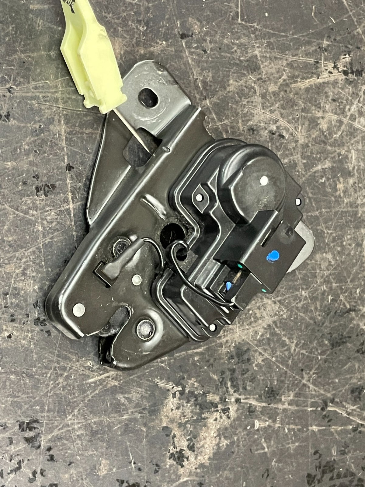 2007-2023 CHALLENGER/CHARGER/300 TRUNK DECK LID POWER MOTOR LOCK LATCH ACTUATOR