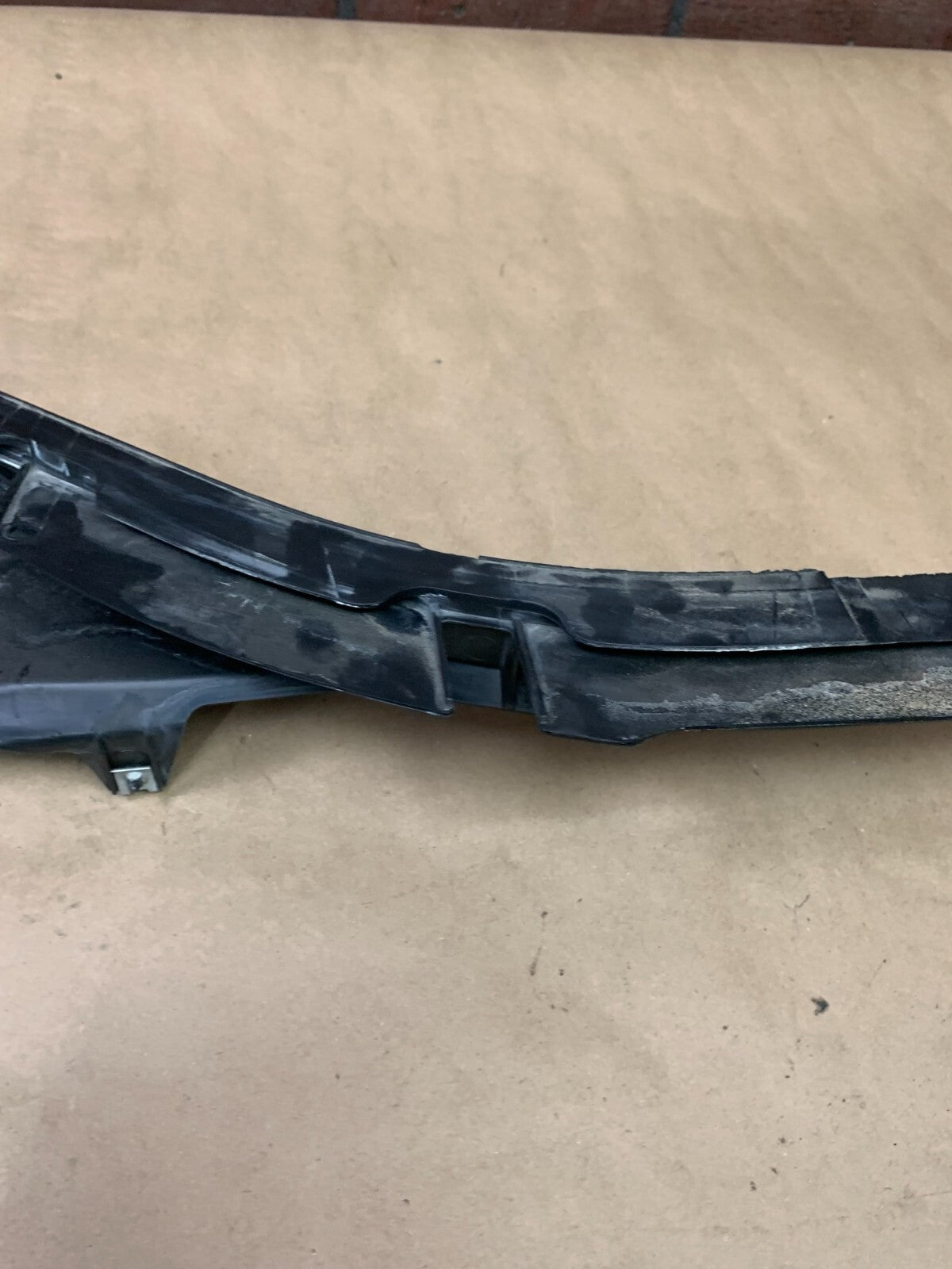 2012-2015 Audi A6/A7/S6/S7/RS7 Cross Member Support Insulator Cowl 4g0 806 391