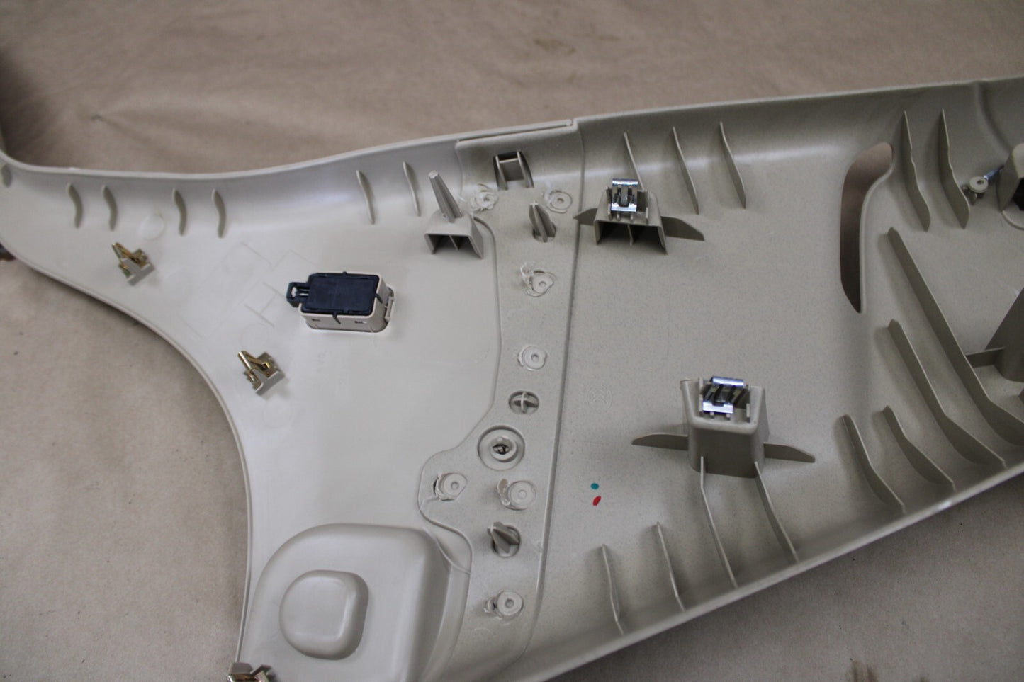 2007-2014 Cadillac Escalade Driver LH Left Side C Pillar Trim Panel Molding OEM