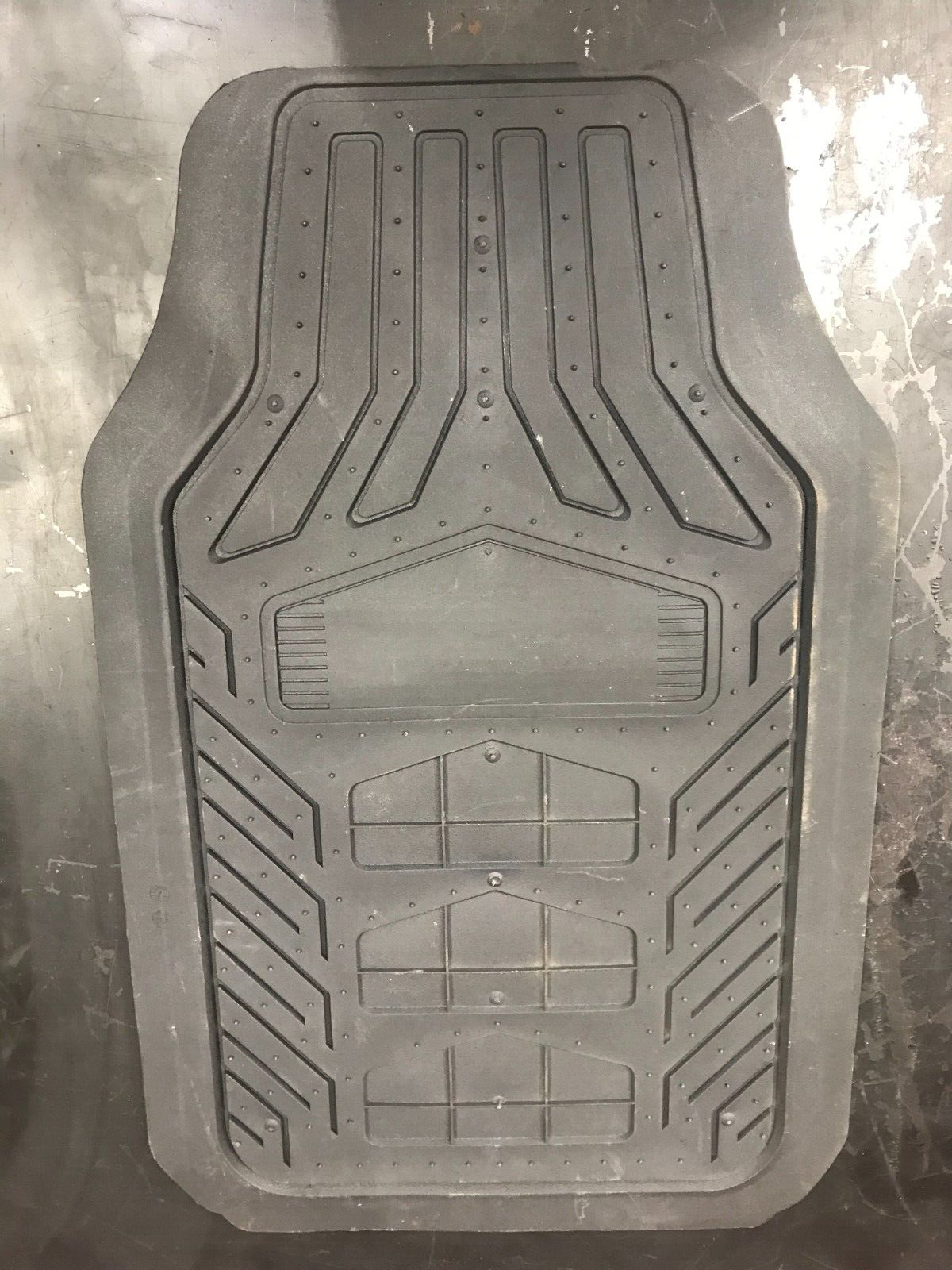 2008-2010 Dodge Challenger SRT Plasticolor Black Rubber Floor Mat Set of 4