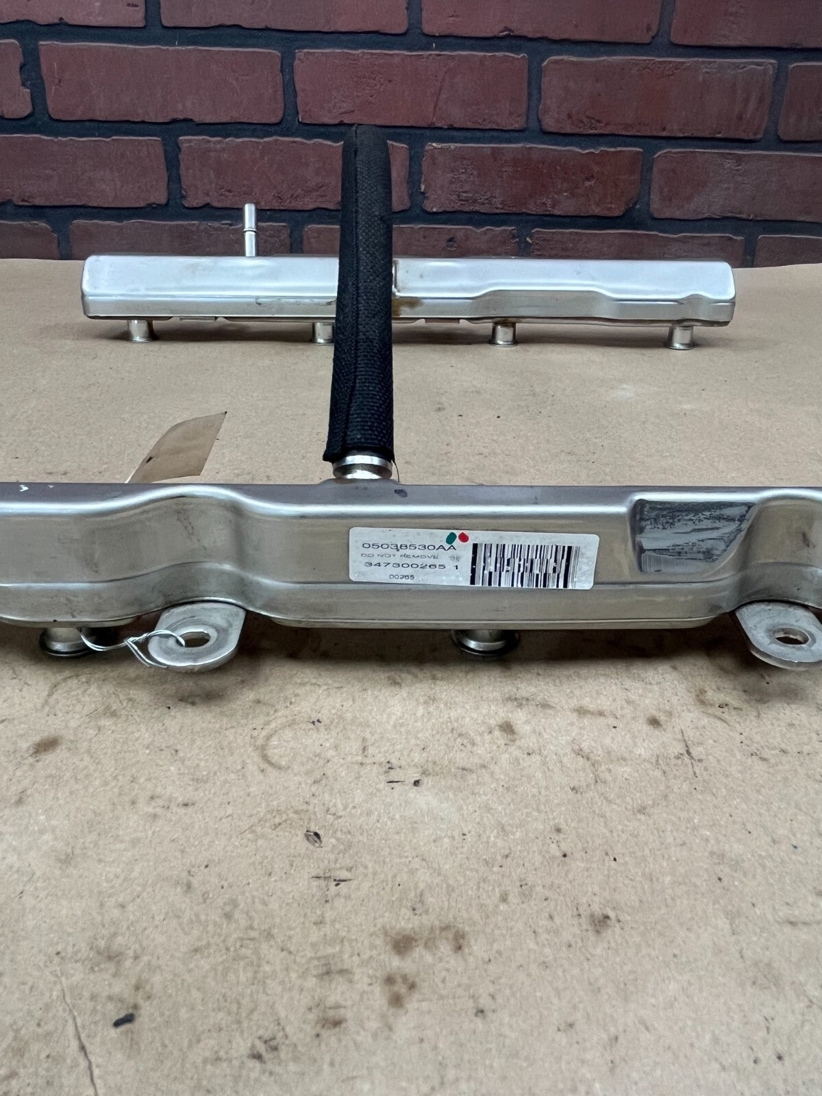 2011-2024 Dodge Jeep Chrysler SRT 6.4L 392 Scat Engine Fuel Rail 05038530AB OEM