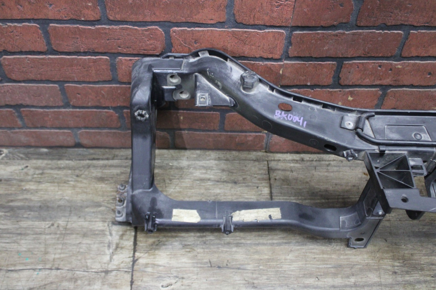 08-14 Dodge Challenger SRT8 Upper Radiator Core Support Bracket OEM 68066027AB