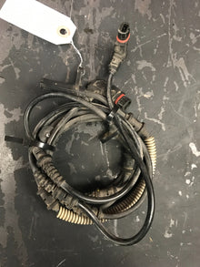 05-10 Charger/Magnum/300 Front ABS Anti-Lock Brake Wheel Speed Sensor 04779244AC