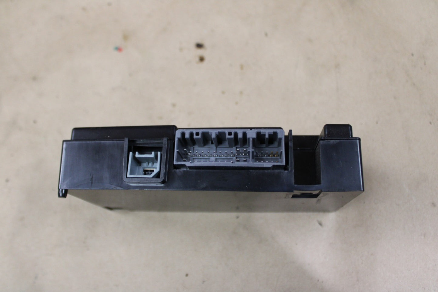 11-17 Dodge Jeep Chrysler Telematics Communication Bluetooth Module 05064634AG