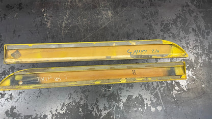 2003-2005 Dodge Neon SRT-4 Rear L+R Lower Door Trim Molding Applique Pair Yellow