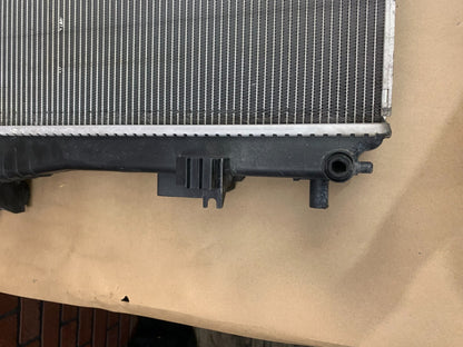 2014-2019 Ram 1500 EcoDiesel 2500/3500 6.4 Engine Cooling Radiator Assembly 195k