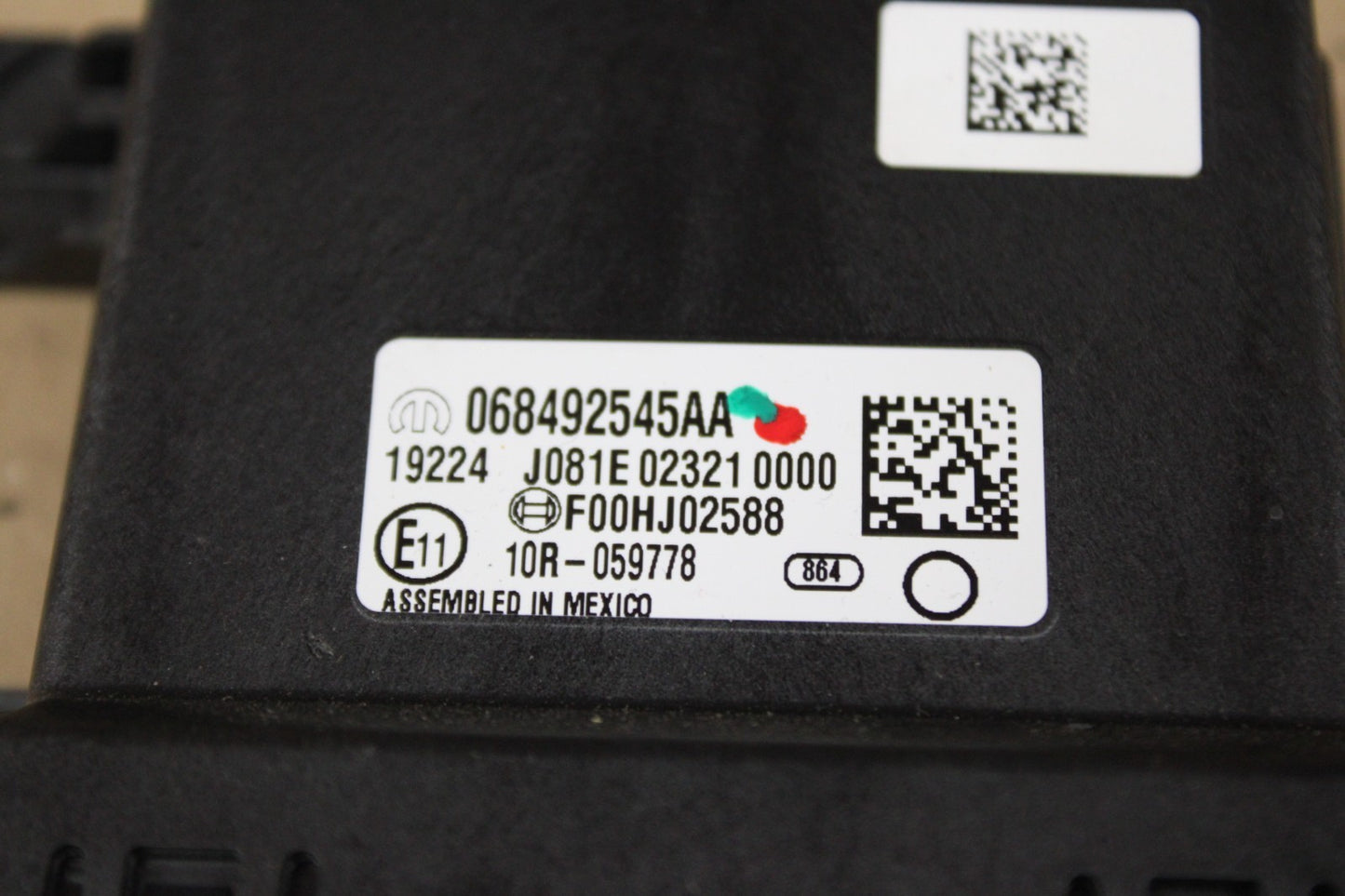 2018-2024 JEEP DODGE OEM NETWORK GATEWAY CONTROL MODULE 068492545AA