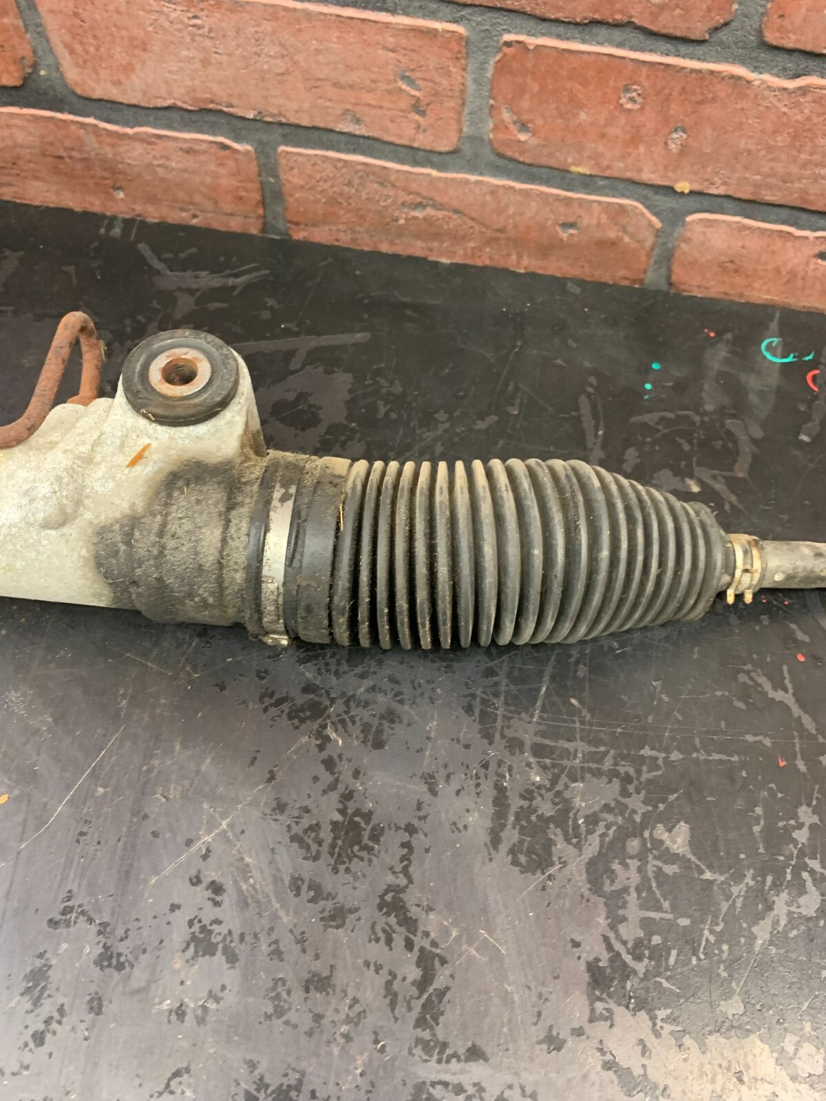 2006-2008 Chrysler 300 6.1L engine rack and pinion unit OEM  P04854551AI