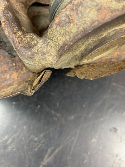 11-15 Jeep Grand Cherokee SRT Front Passenger RH Side Spindle Knuckle Assembly