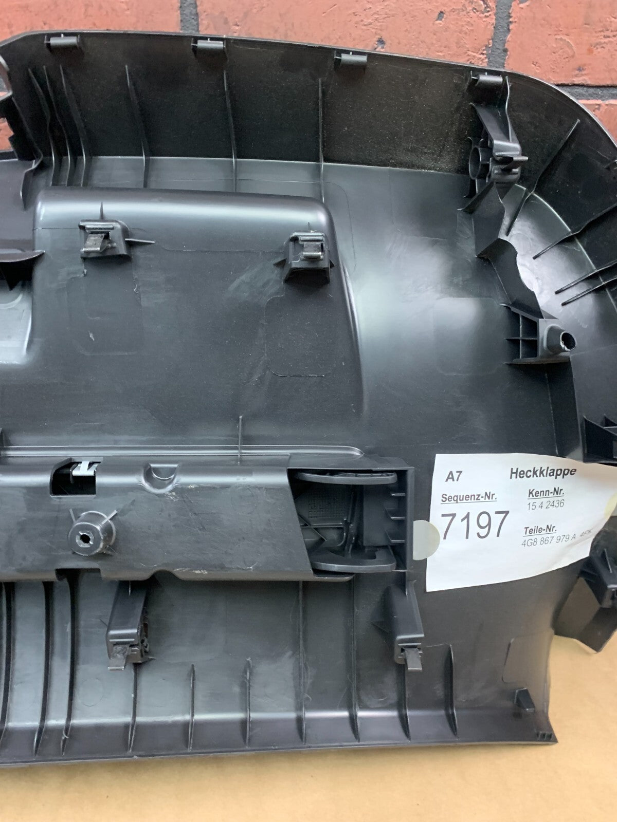 13-18 AUDI S7 REAR TRUNK HATCH TAILGATE LOWER TRIM COVER PANEL OEM 4G8 867 979 A