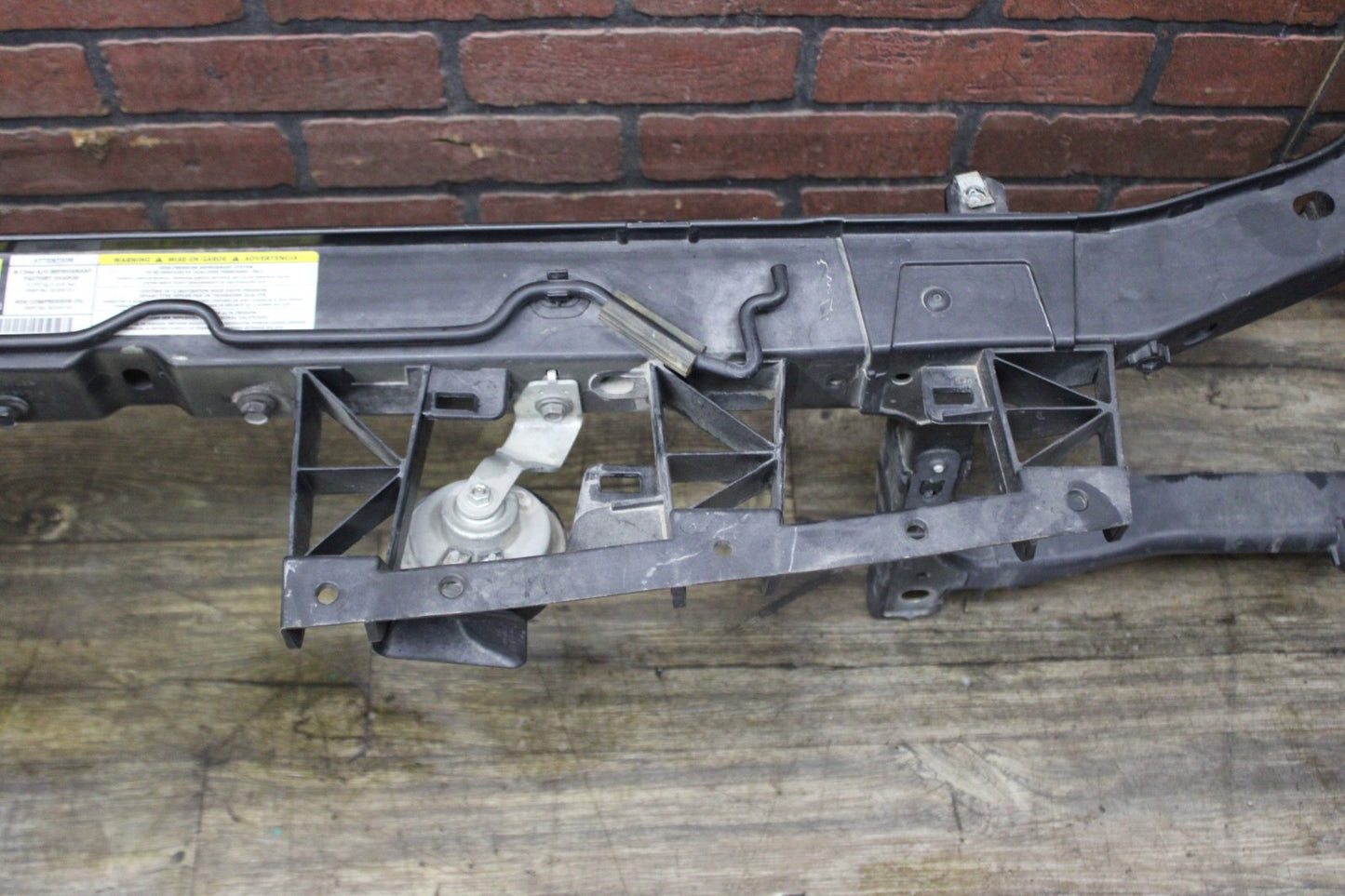 08-14 Dodge Challenger SRT8 Upper Radiator Core Support Bracket OEM 68066027AB