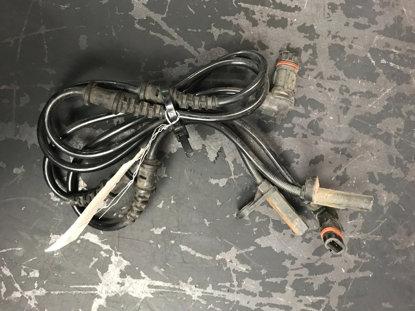 2005-2010 Dodge Chrysler ABS Anti-Lock Brake Wheel Speed Sensor 04779244AC