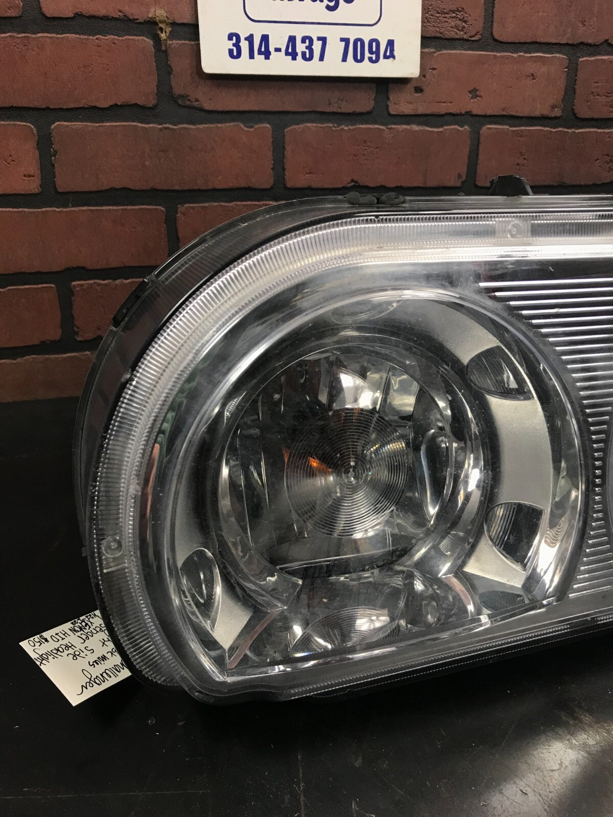 2008-2014 Challenger SRT8 Right Side Passenger Headlight OEM XENON HID Ballast