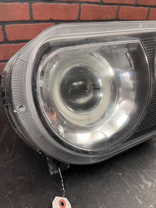 2008-2014 Dodge Challenger SRT Passenger RH Side Headlight OEM XENON/HID