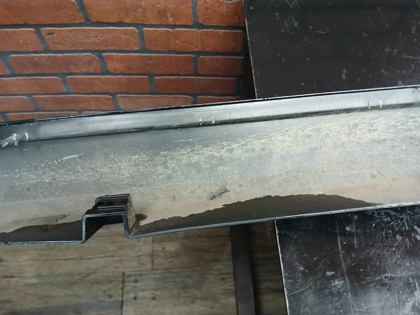 2013 Dodge Charger SRT8 Black Passenger RH Side Skirt Rocker Panel DAMAGED