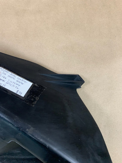 2005-2006 CHRYSLER 300 FRONT LEFT DRIVER SIDE FOOTREST PLATE SUPPORT BRACKET OEM
