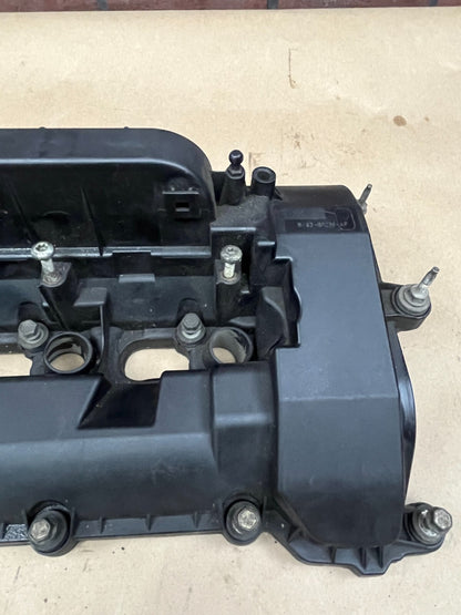 2010-2022 LAND RANGE ROVER SPORT 5.0L ENGINE RIGHT CYLINDER HEAD VALVE COVER OEM