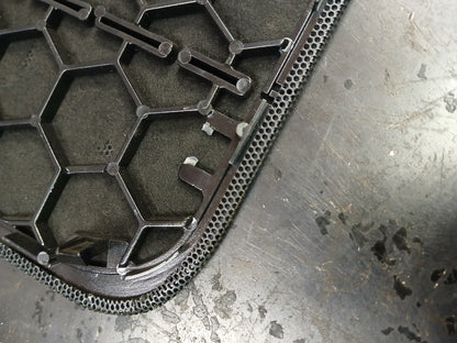 2004-2008 Audi A4 S4 B7 Rear Deck Speaker Cover Grille 8e5 035 405