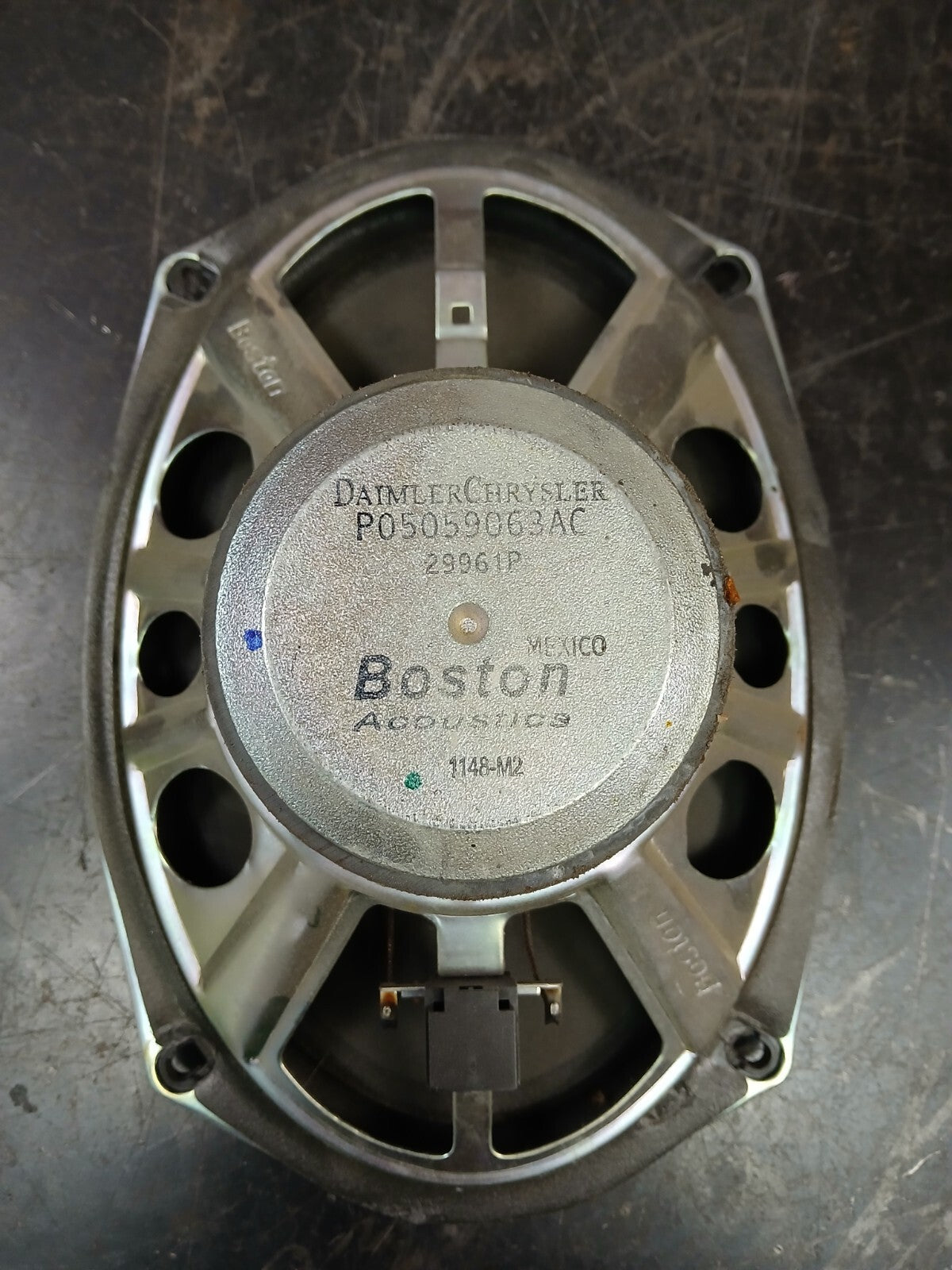 2005-2017 Dodge Chrysler Jeep 6x9in Audio Sound Single Speaker 05059063ac