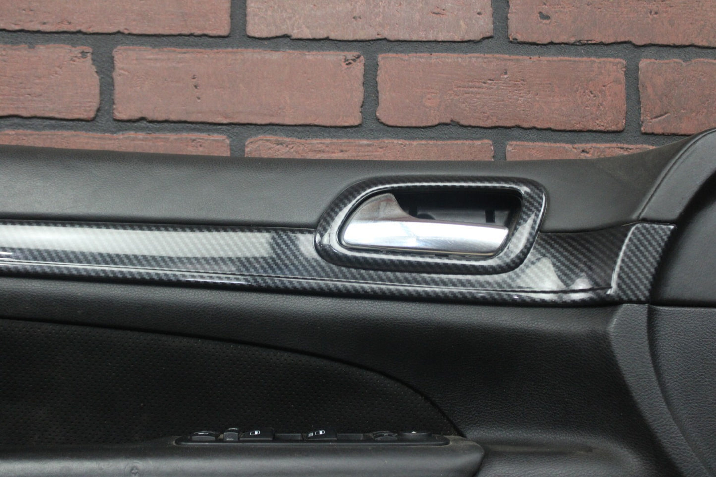 11-16 Jeep Grand Cherokee SRT8 OEM Front Driver LH Interior Black Door Panel