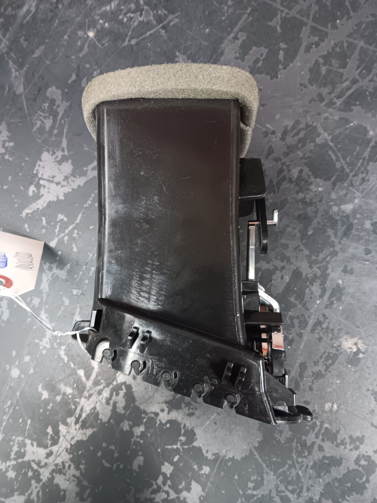 2015-2022 Dodge Charger Driver LH Side Outer Dash Air Outlet Vent l0202801dx9ac