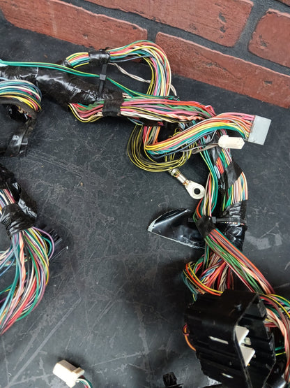 2007-2008 Dodge Caliber Dash Instrument Panel Wire Wiring Harness 05084239AE