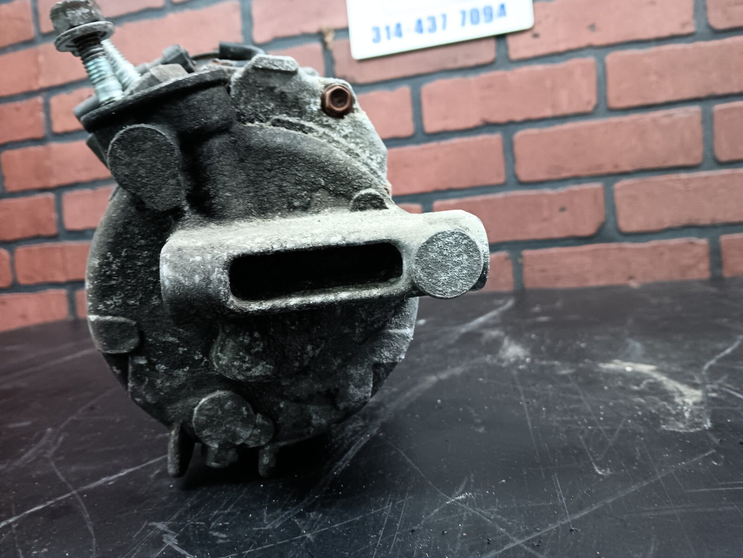14-23 Ram 1500 Eco Diesel 3.0L Air Conditioning Compressor Assembly 68202995aa