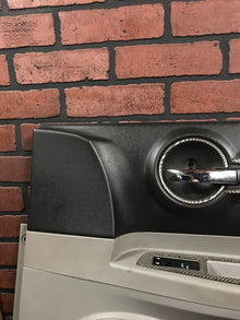06-07 Dodge Charger SRT Front Passenger RH Side Interior Door Panel 1dv121dbab